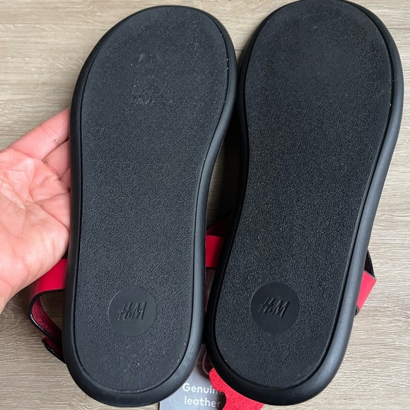 Genuine red leather sandals H&M SZ 8 NWT - Picture 5 of 5